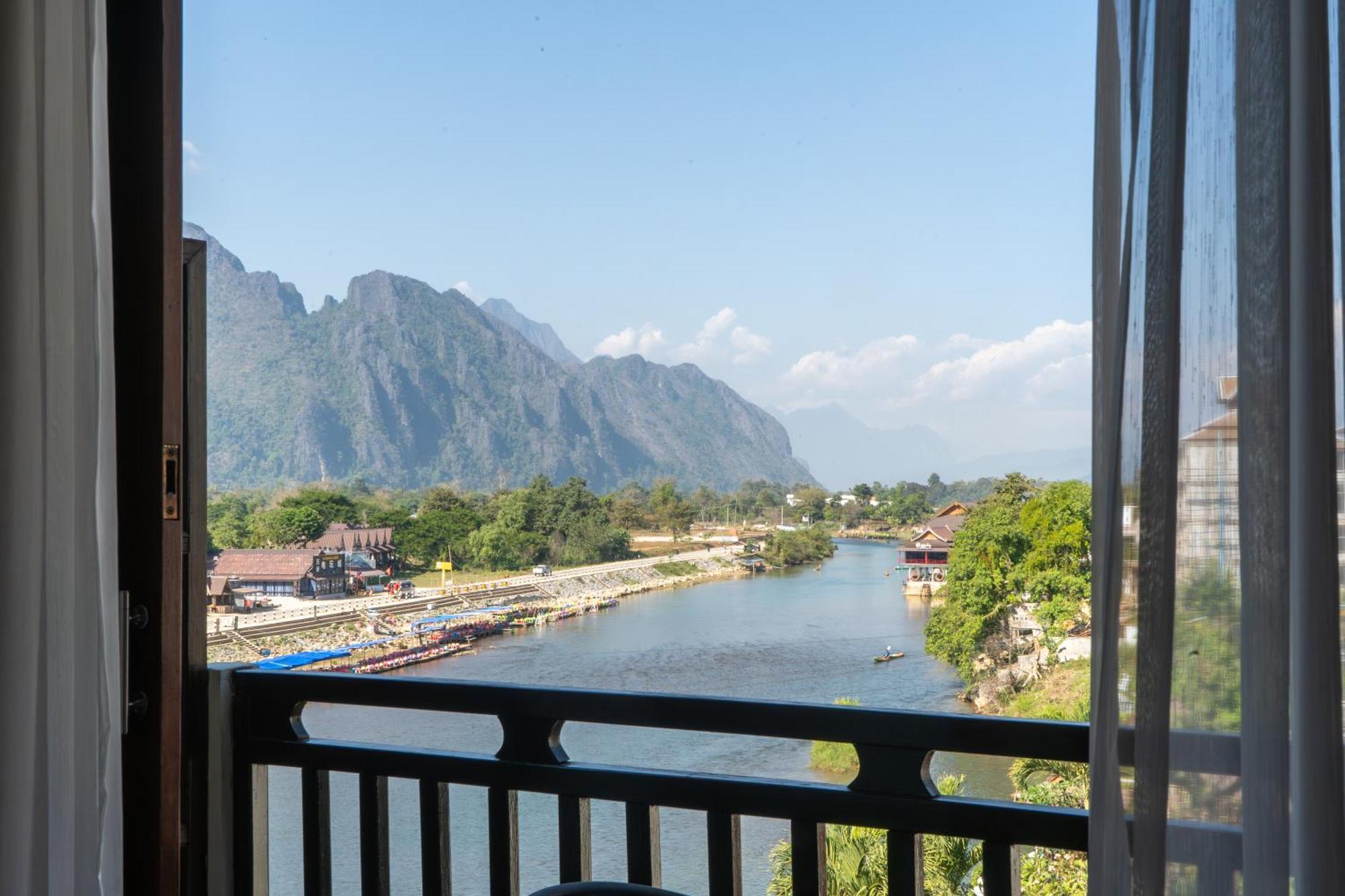 Silver Naga Hotel Vang Vieng Buitenkant foto
