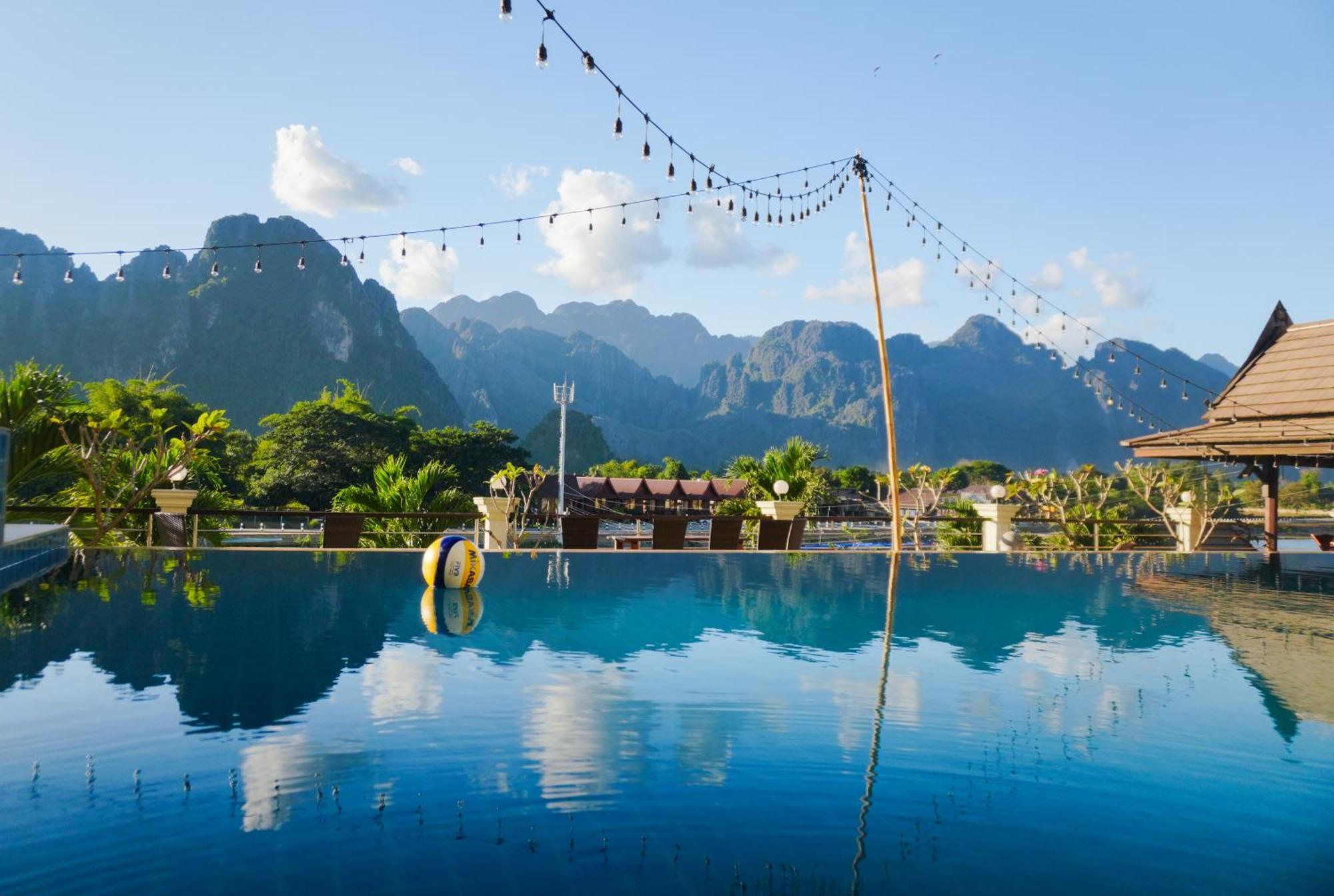Silver Naga Hotel Vang Vieng Buitenkant foto