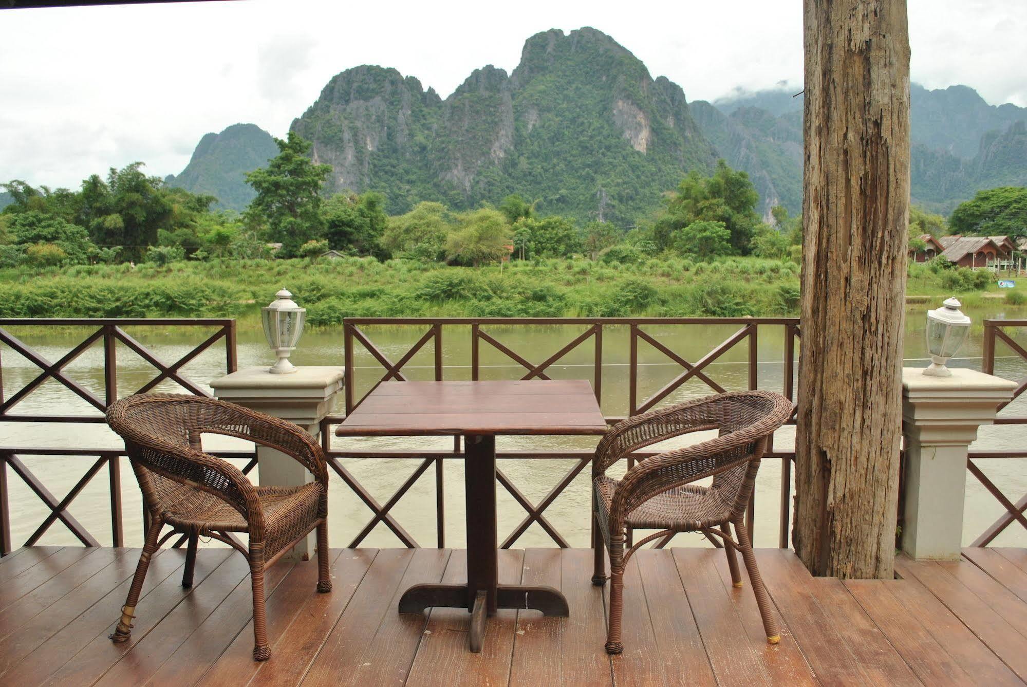 Silver Naga Hotel Vang Vieng Buitenkant foto