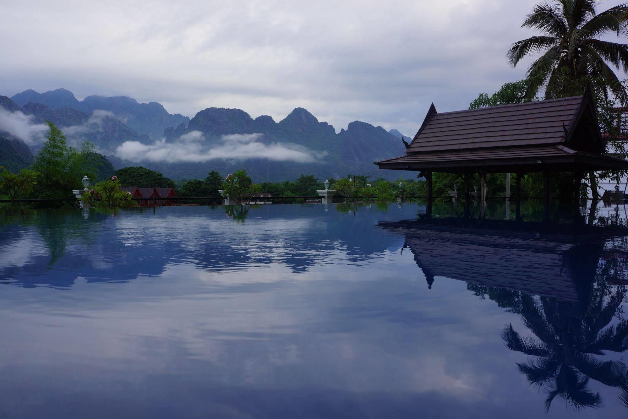 Silver Naga Hotel Vang Vieng Buitenkant foto